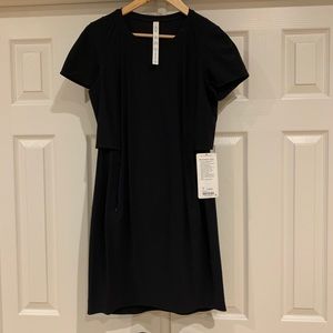 Lululemon Endeavor Dress size 8 NEW w Tags